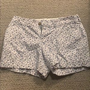 Old Navy Floral shorts